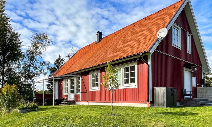 Nykoping House | Discover Your Ideal Coastal Retreat: Pet-Friendly & Relaxing