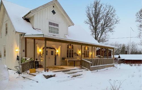 Rorvik House | Awesome Home In Rörvik With Sauna