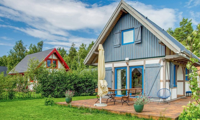 Debina House | Relax by the Ocean and Enjoy Your Vacation Home Escape