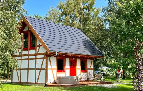 Debina House | Cozy Home in Rowy with Wifi, Pet and Child Friendly