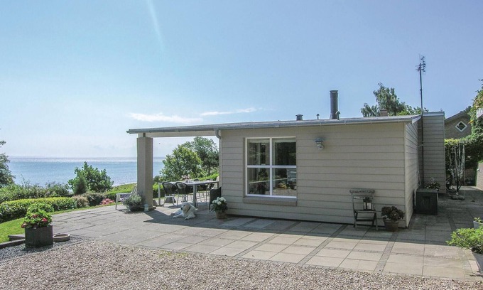 Spodsbjerg House | Renovated Vacation Home in Spodsbjerg with Oceanfront Views