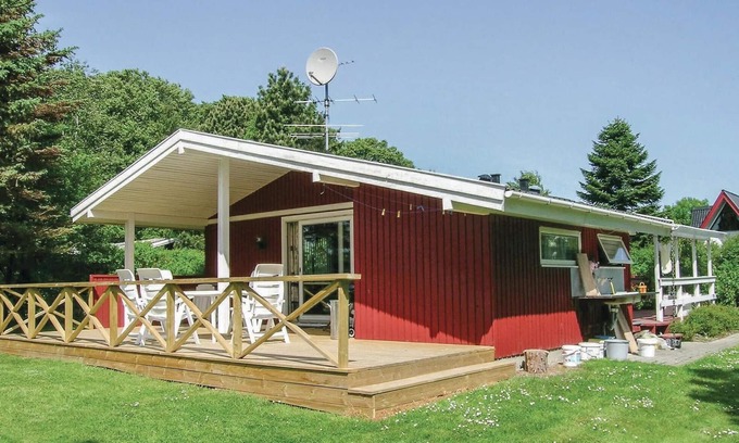 Langeland Municipality House | Family-Friendly Cottage Steps from the Ocean with Spa