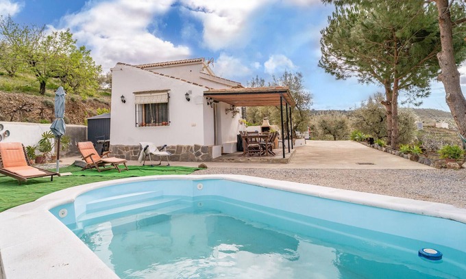 Sedella House | Unwind in a Rustic Retreat with Scenic Views & Pool