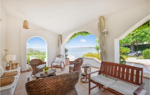 Punta Milocca House | Elegant Home in Siracusa with Ocean View & Free WiFi
