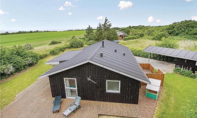 Vinderup House | Family-Friendly Retreat in Vinderup with Free Wifi