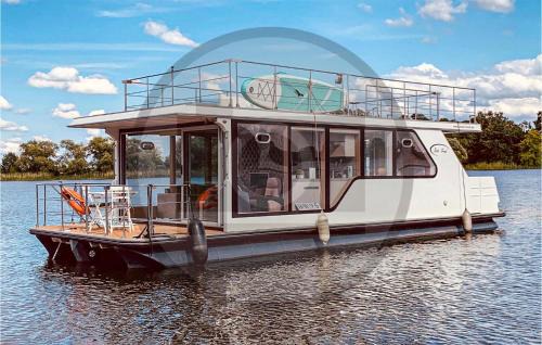 Havelsee Boat Rental | Inviting Ship In Neuruppin With Kitchen & Oceanfront Views