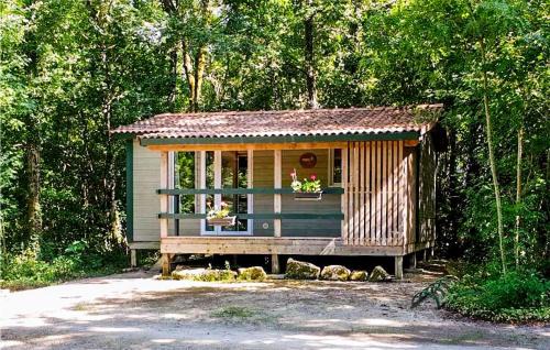 Chef-Boutonne Other | Pet-Friendly StaCaravan in Chef-Boutonne with Wifi Access