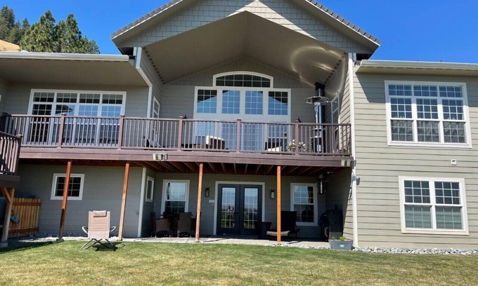 La Grande House | Unforgettable Views with Spa Access & Family-Friendly Amenities