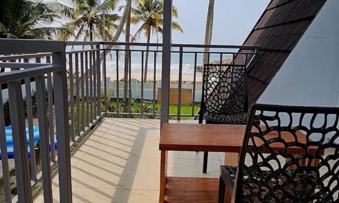 Kadakkarappally Bed & Breakfast | Awsken to a different World