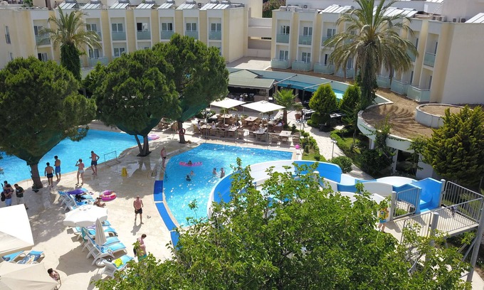 Bodrum City Center Resort | Ayaz Aqua: Relaxing All-Inclusive Stay with Ocean Views