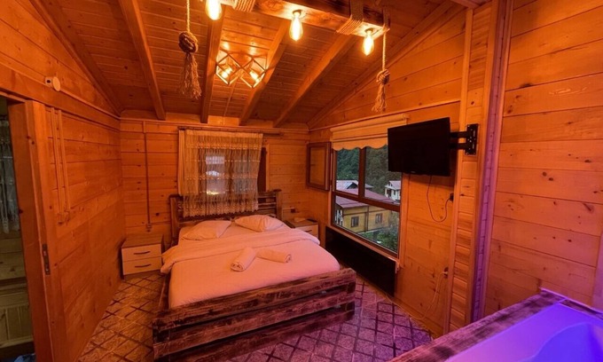 Rize House | Cozy Ayder Ardic Apart: Family-Friendly with Breakfast