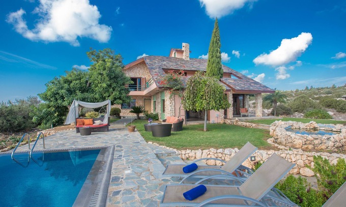 Ayia Napa Villa | Stunning Ayia Napa Villa with Breathtaking Sea Views