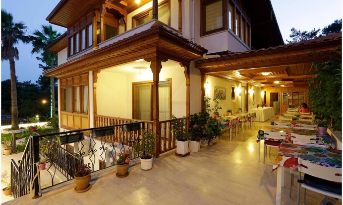 Akyaka Hotel | Top-Rated Ayka Otel with Pool and Family-Friendly Amenities