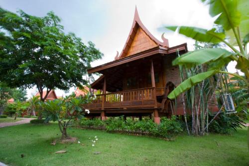 Ayutthaya Resort | Family-Friendly Retreat at Ayodhara Village, 4-Star Comfort