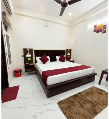 Ayodhya Hotel | ! AYODHYA HOTEL PRINCE #Fully Air Conditioning Rooms #Free Wi-Fi #Parking #Room Service #Premium Room #Best Hotel In Ayodhya !