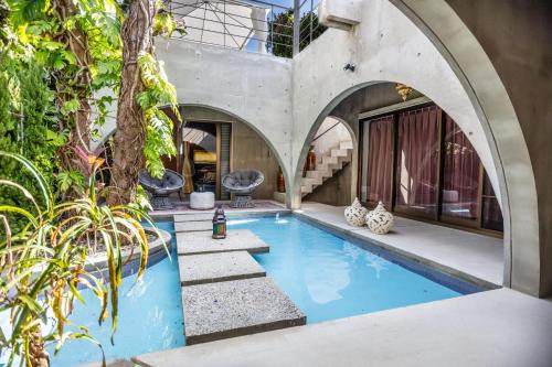 Shinzato Villa | Indulge in Ayurwellness Resort Okinawa’s Spa and Pool