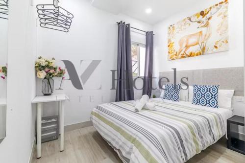 Malaga-Este Hotel | Discover AYZ Elcano - Convenient Auto Check-In Experience