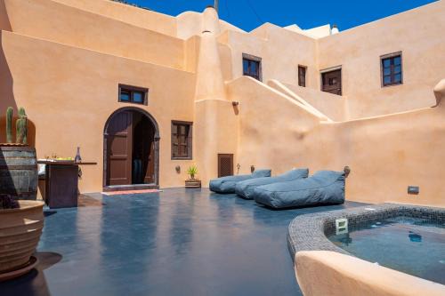 Finikia House | Experience Azalea Houses: Ocean Views & Perfect Ratings