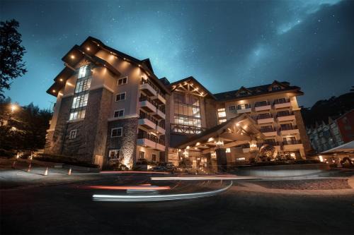 Baguio Cabin | Relax at Azalea Residences Baguio - 4-Star Comfort Awaits