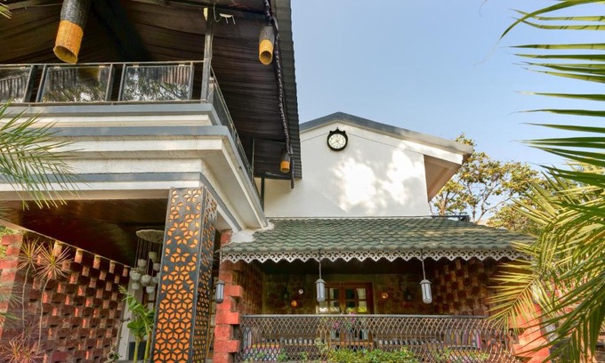 Nandanwan Hotel | Scenic Azalea Villa with Oceanfront Views and Pool