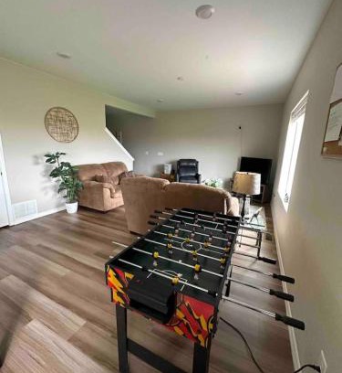 Colorado Springs House | Cozy AZGuestHouse at Halifax: Pet-Friendly Retreat with Hot Tub