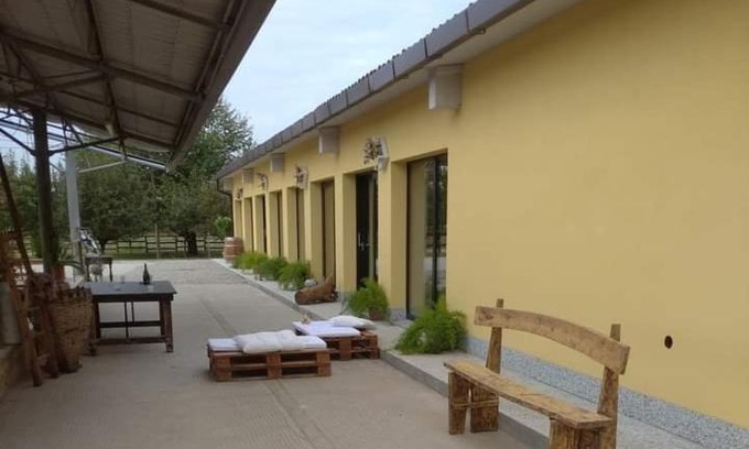 Somma Lombardo House | Top-Rated Azienda Agrituristica Scotti: Pet-Friendly Retreat