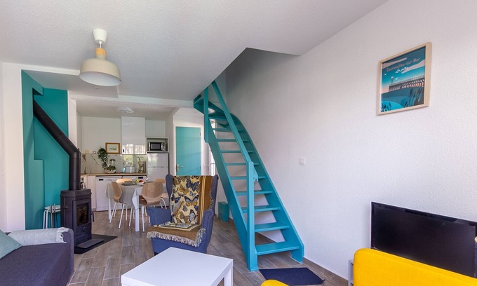 Courseulles-sur-Mer House | Azul - Coastal Garden Retreat Just Steps from the Beach