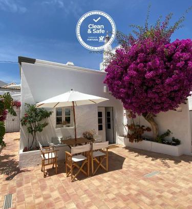 Tavira House | Highly Rated Azul Sul: Family-Friendly with Breakfast Included