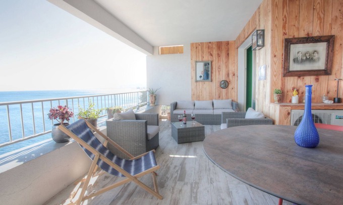 Pietranera Apartment | Experience Azura - Breathtaking Ocean Views Await You
