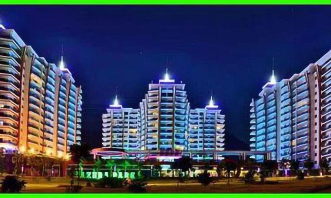 Kargicak Apartment | Discover AZURA PARK RESIDENCE: Oceanfront Bliss Awaits