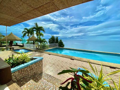 San Francisco Resort | Relax at Azure Camotes Resort with Oceanfront Views