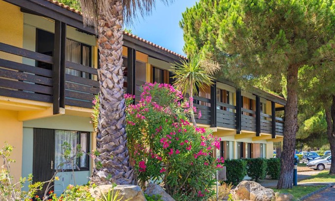 Cap d'Agde Resort | Oceanfront Azureva Cap d'Agde: Family-Friendly Retreat