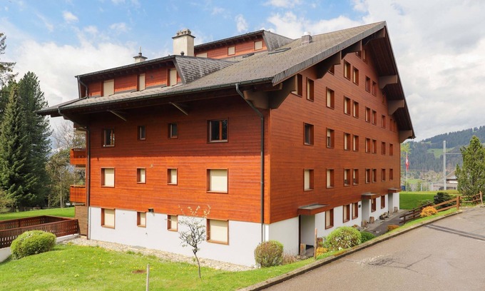 Villars-sur-Ollon Apartment | Beautiful Azurite 12: Lake View, Spa & Breakfast Included