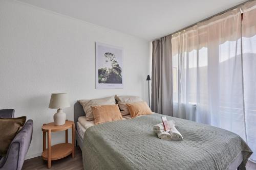 Klosterreichenbach Apartment | Charming Bärbel Hotel: Family-Friendly with Pool Access