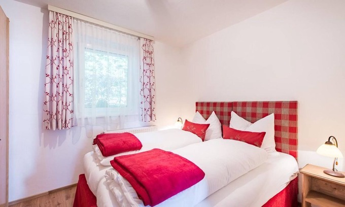 Vomperbach Apartment | Explore Bärenkopf Deluxe Studio nr. 4 with Family-Friendly Amenities