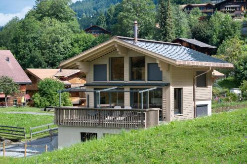 Wengen House | Experience Bätzenboden Stöckli: Guest Rated 9.3/10 with Dining