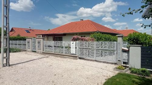 Kapolnasnyek Apartment | Family-Friendly Bíbic Apartman D with 9.5/10 Guest Rating