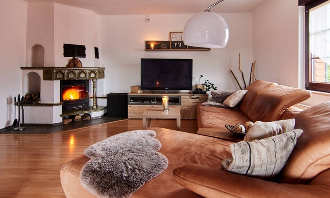 Friedrichsbrunn Apartment | Discover Böhms Suite: Family-Friendly Retreat in Friedrichsbrunn