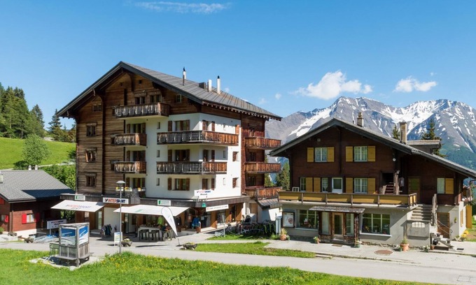 Riederalp Apartment | Guest Rated: Bürcher Haus 2. OG S DW with Spa & Breakfast