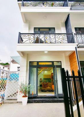 Da Lat Apartment | Discover Bầu Home Dalat: Family-Friendly Escape Rated 9/10