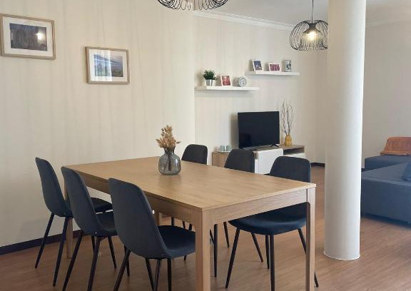Monserrate Apartment | Eco-Friendly B Apartamentos Castelo - Perfect for Families