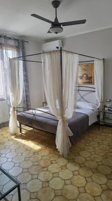 Castiglione di Cervia Bed & Breakfast | Guest Rated 10/10: B&B A'la Funtäna with Hot Tub & Breakfast
