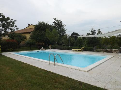 Monzambano Bed & Breakfast | Unforgettable Stays at B&B Ai Tre Confini with Ocean Views