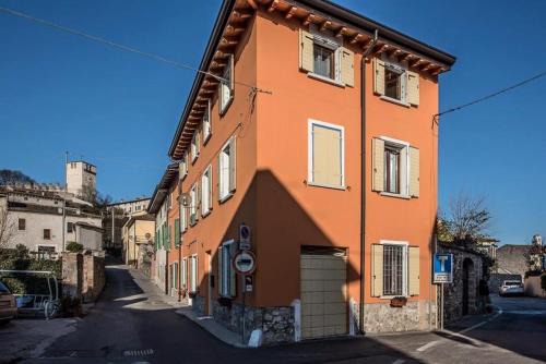 Monzambano Bed & Breakfast | Highly Rated B&B Al Vicolo di Mezzo: Perfect for Families