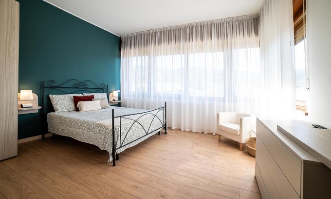 Negrar Bed & Breakfast | Discover b&b All'Angelo: Family-Friendly Retreat Awaits