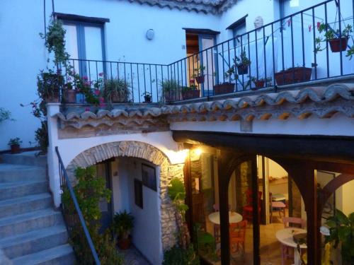 Roccella Jonica Bed & Breakfast | Family-Friendly B&B Amphisya with Impressive 8.8 Rating