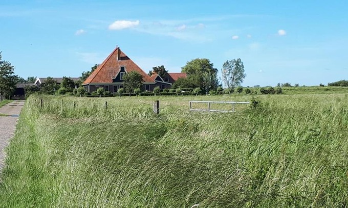 Graft Bed & Breakfast | Discover Comfort at B&B Beemsterblik with Breakfast Included