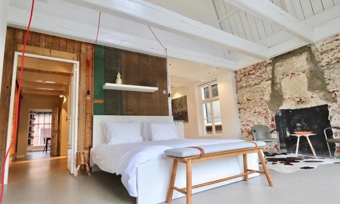 Dokkum Bed & Breakfast | Cozy B&B Bierbrouwerij het Klavertje: Family-Friendly Stay