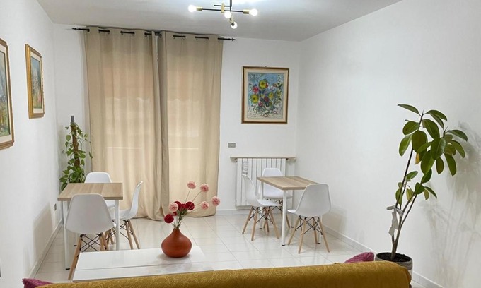 Benevento Bed & Breakfast | Discover B&b Binario38: Pet-Friendly Retreat Rated 9.2/10