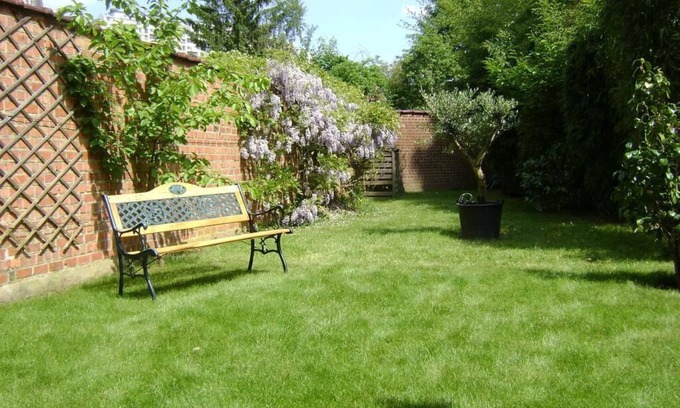 Vossegat-Roosendaal House | Guest Rated: 9.6 at B&B Brigitte & Alain with Breakfast